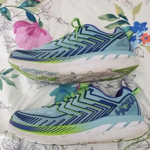 HOKA W Clifton 4 ~Women's Size 9.5 91/2